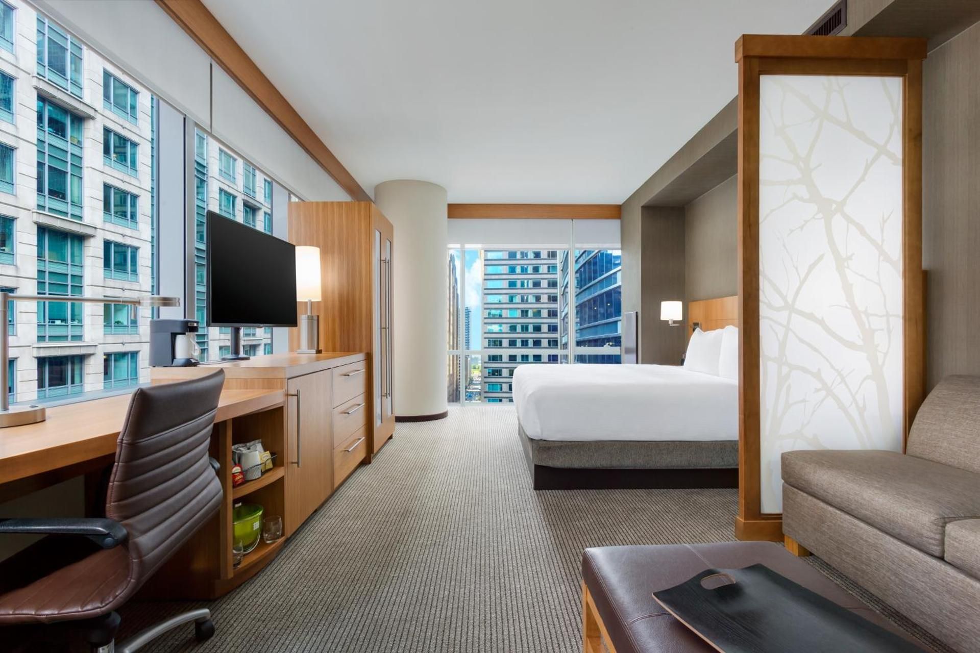 undefined Hyatt Place Chicago/Downtown - The Loop 9