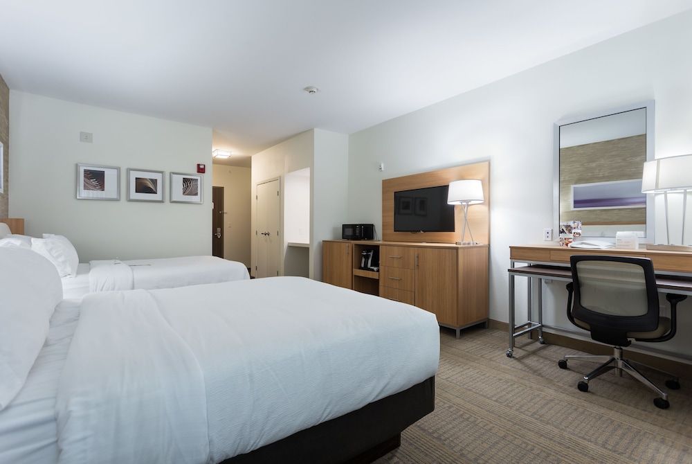Deluxe Room, 2 Queen Beds, Non Smoking