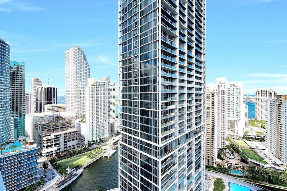 undefined Icon Residences By Sunnyside Hotel and Resorts