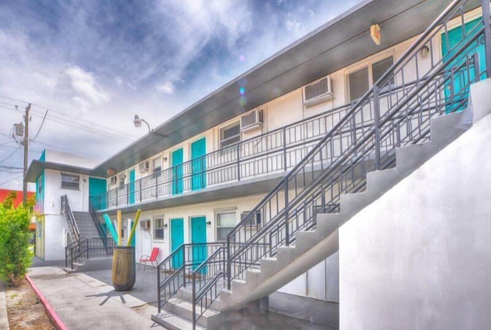 undefined Krym - Studios in Wynwood 6