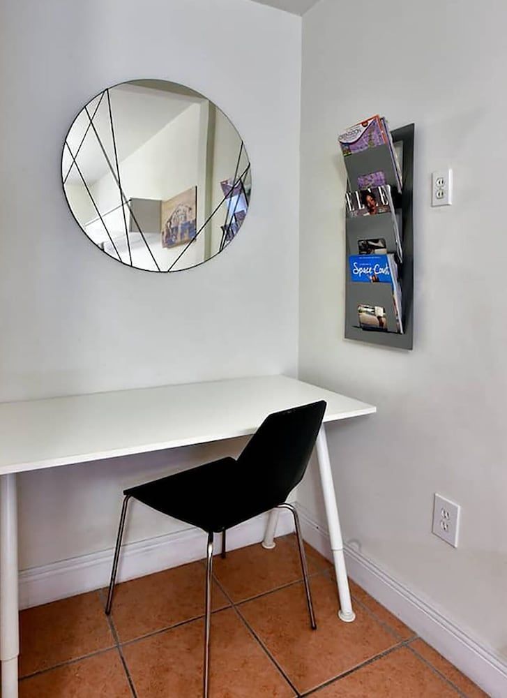 undefined Krym - Studios in Wynwood 9