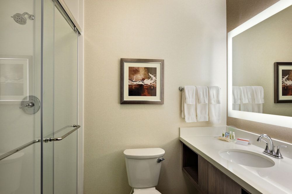 Suite, 1 Bedroom, Accessible (Hearing)