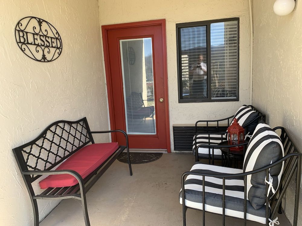 Gatlinburg Chateau Rentals Condo, 2 Bedrooms (103) 3