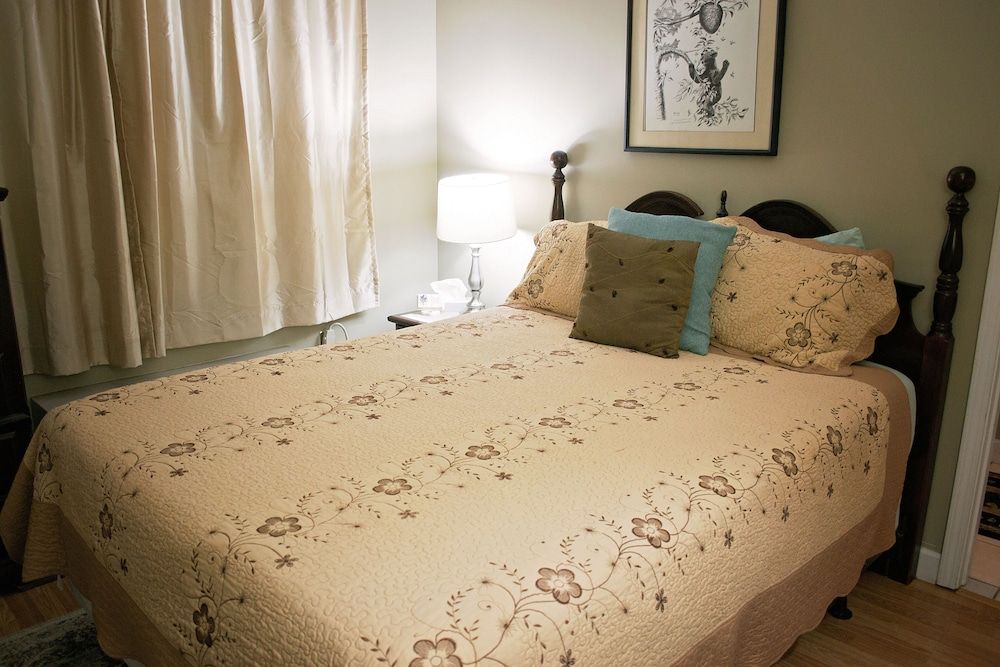 Gatlinburg Chateau Rentals Condo, 2 Bedrooms (201) 2