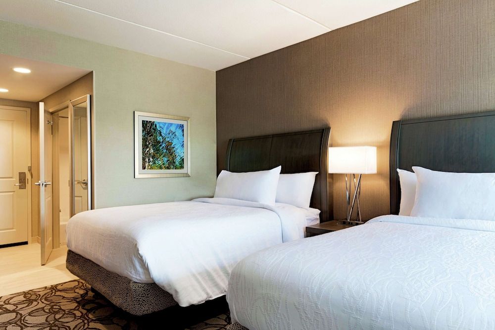 Room, 2 Queen Beds (Drinks & Snacks)