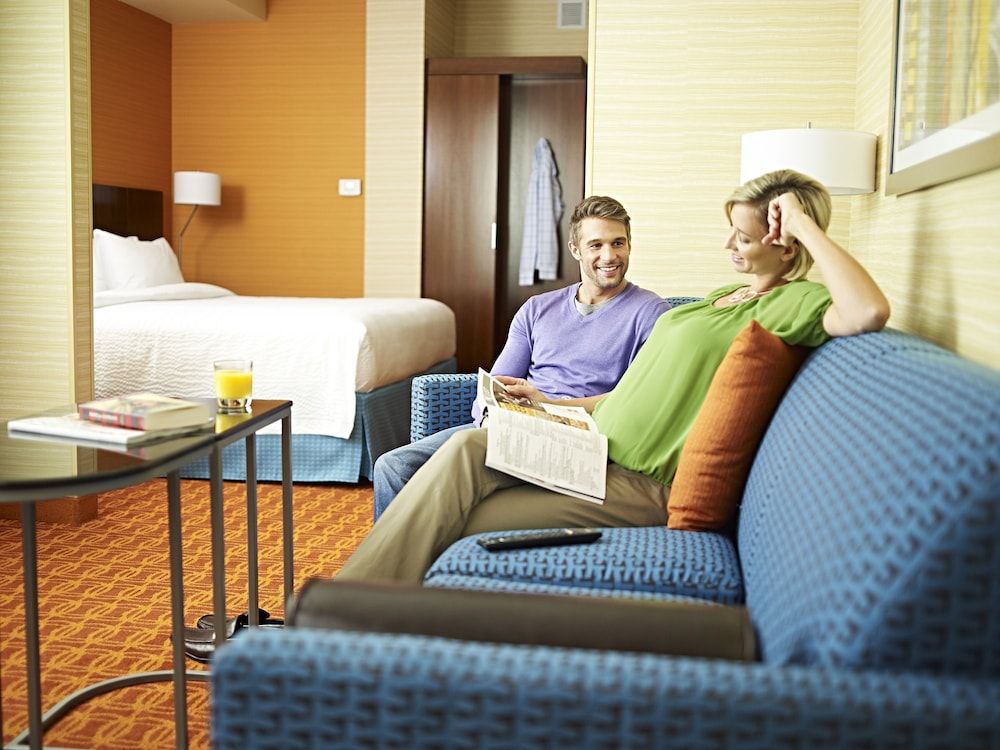Suite, 1 King Bed with Sofa bed, Non Smoking