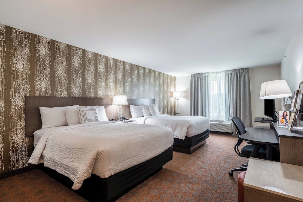 Room, 2 Queen Beds
