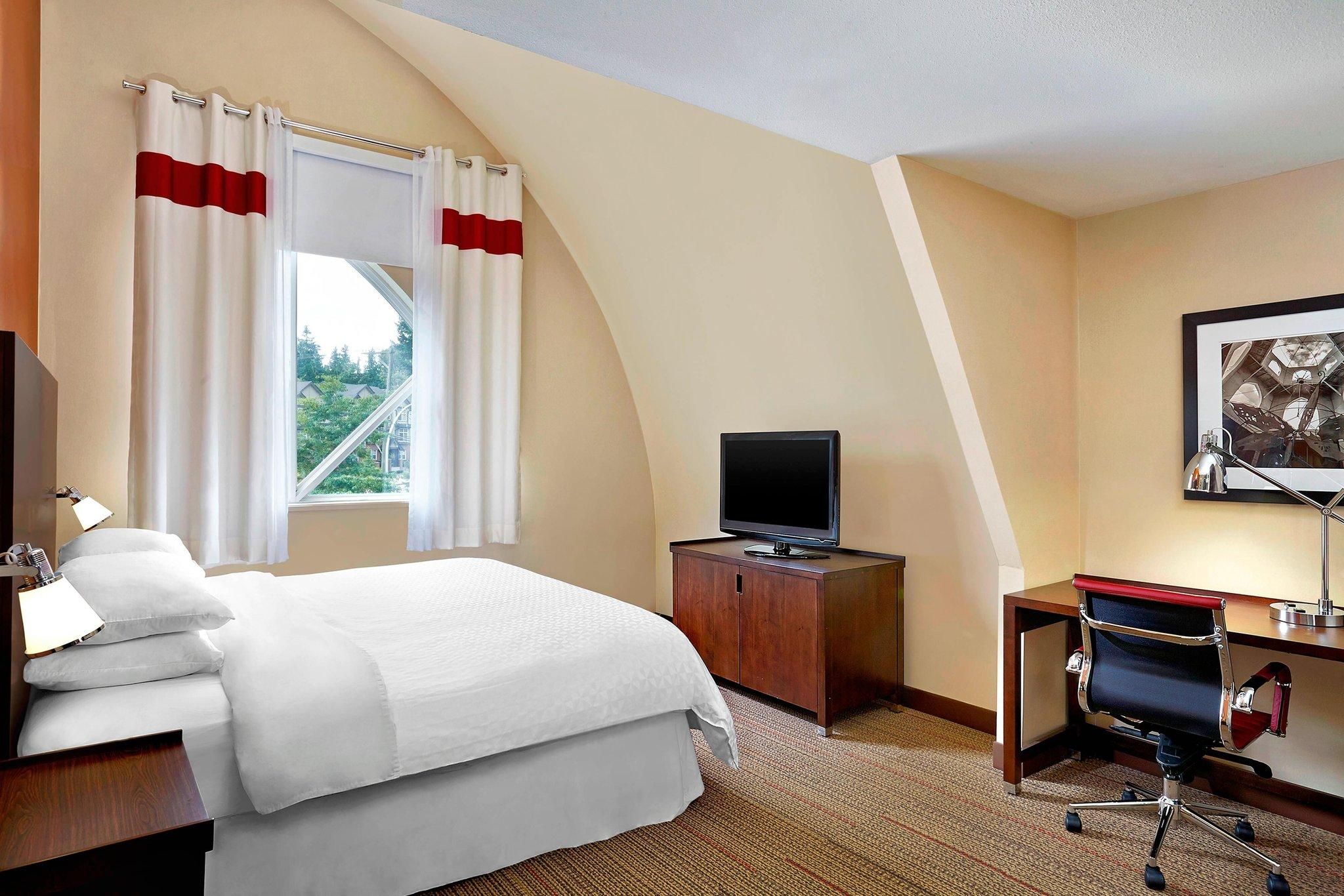 Guest Room, 1 King