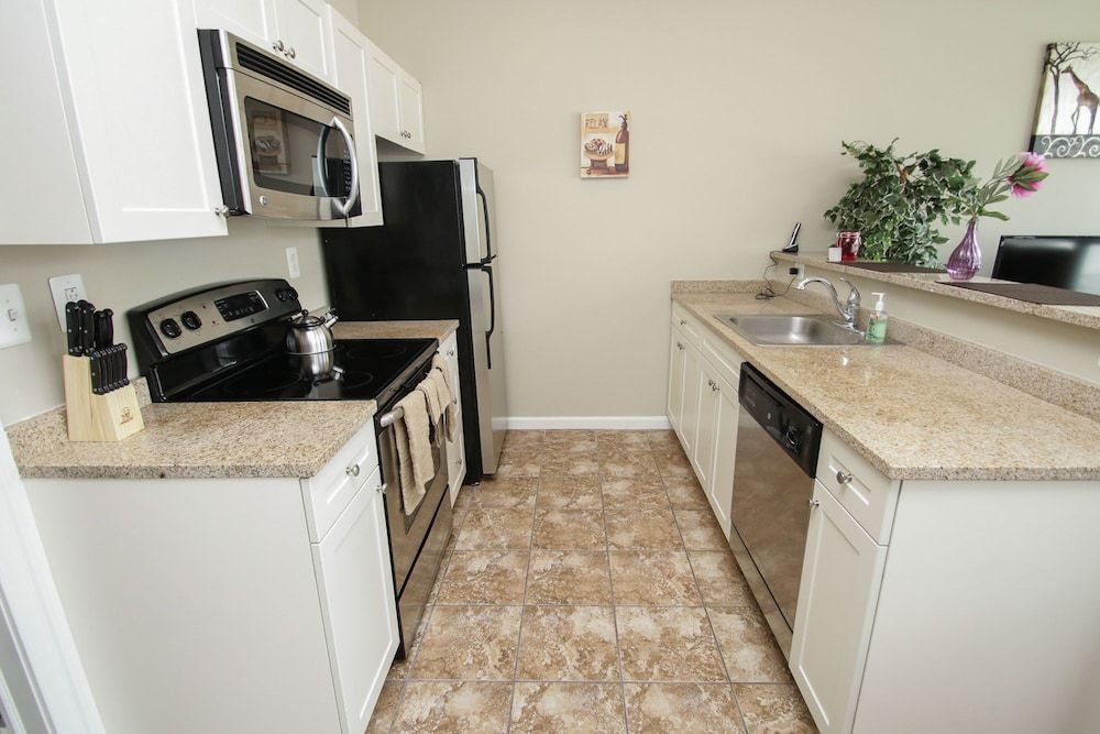 undefined Renaissance Properties - 2040 Market Street 2