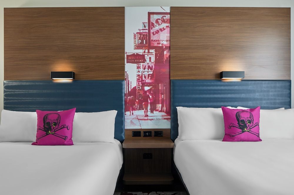 Suite, Multiple Beds (Hearing Accessible)