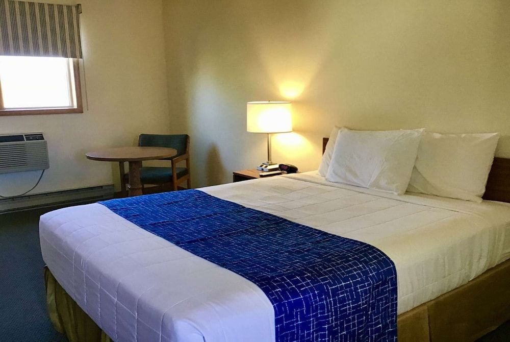 Room, 1 Queen Bed, Non Smoking