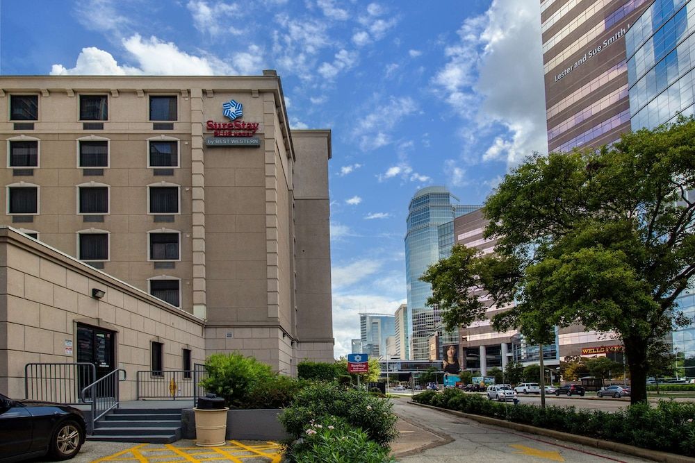 undefined SureStay Plus Hotel by Best Western Houston Medical Center 3