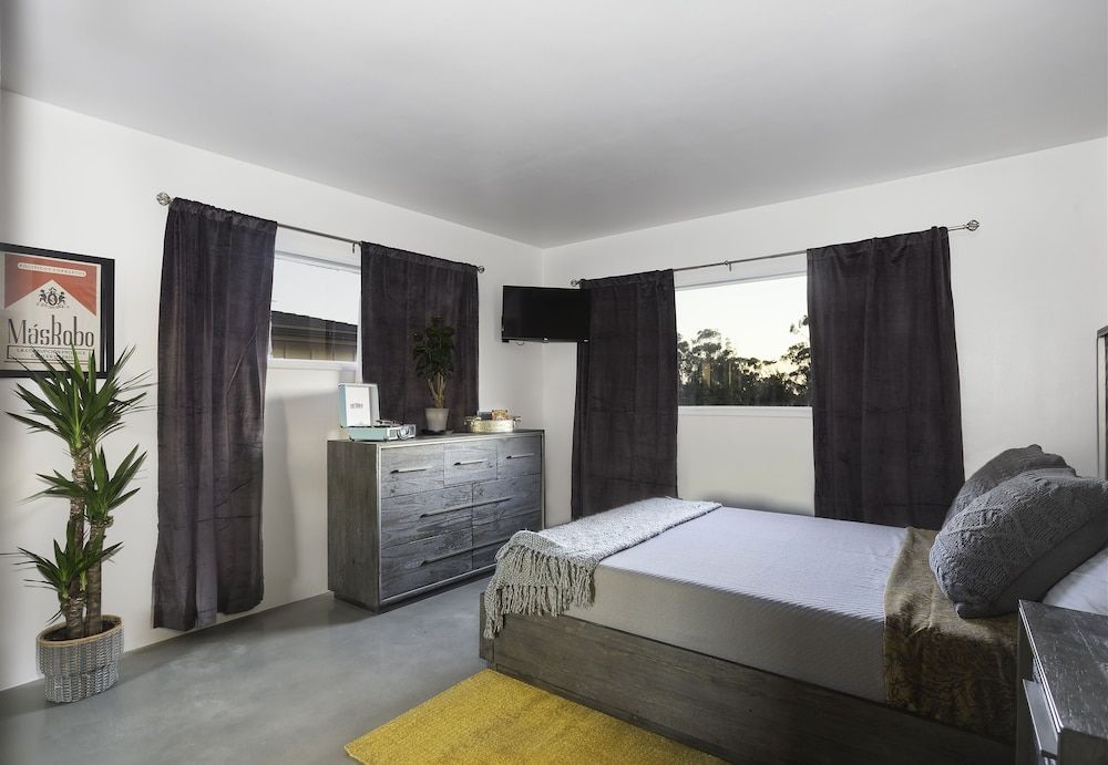 Junior Room