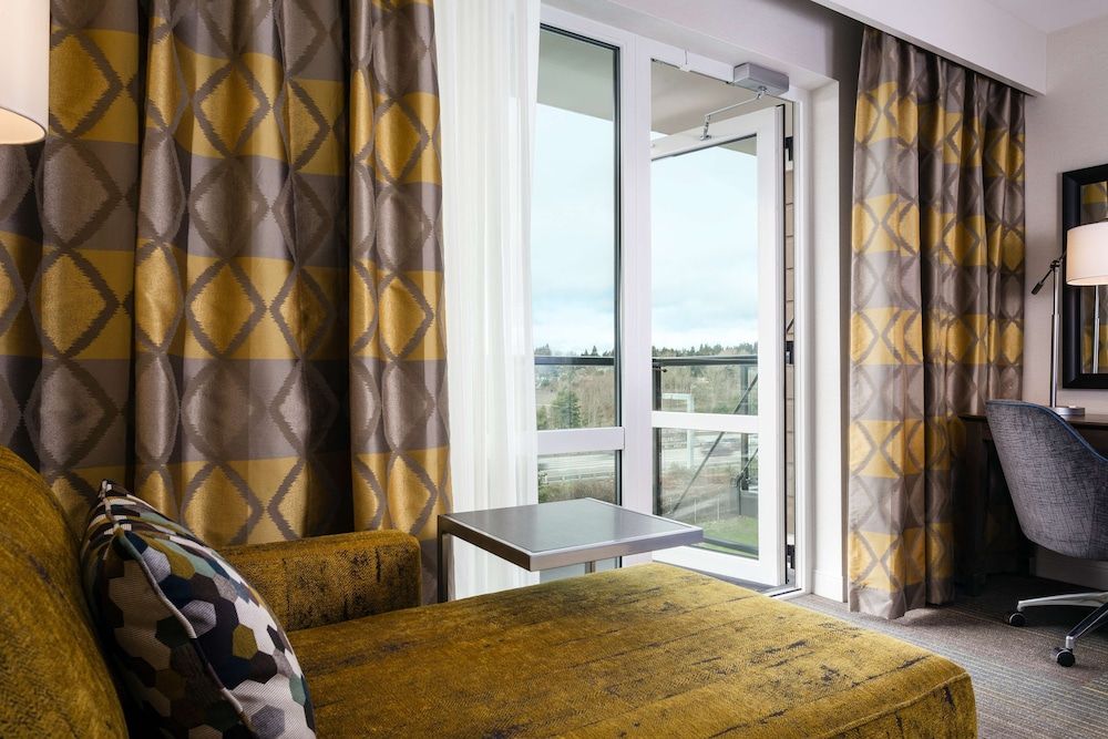 undefined Hampton Inn & Suites by Hilton Seattle/Northgate 10