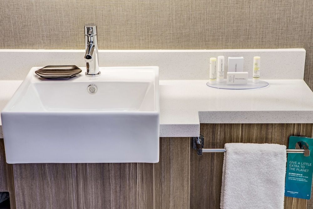 Executive Suite, Multiple Beds