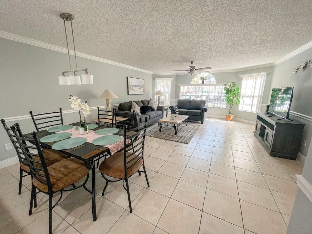 undefined Vacation USA LTD