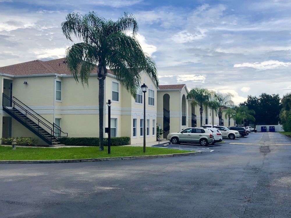 undefined Vacation USA LTD 7