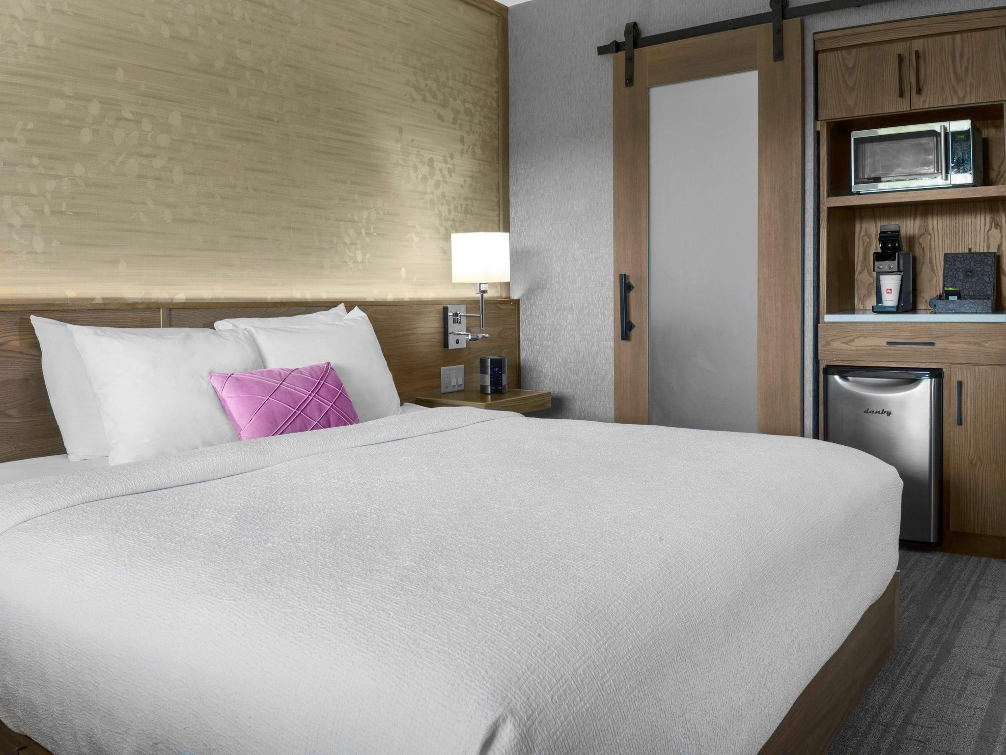 undefined voco Niagara Falls - The Cadence by IHG 5