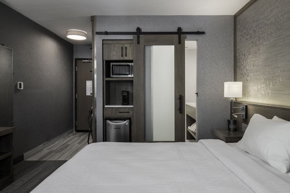 undefined voco Niagara Falls - The Cadence by IHG 4