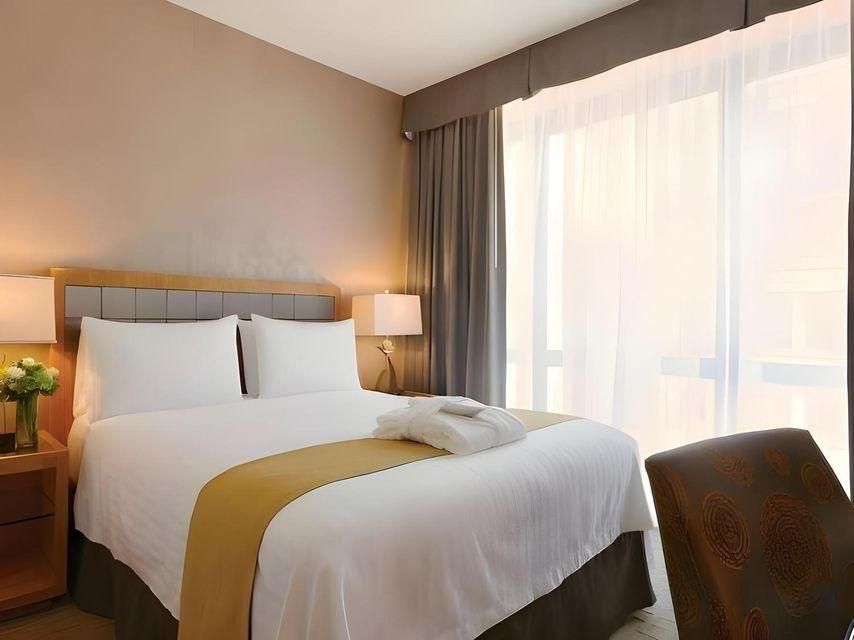 Accessible Executive Queen Queen Room