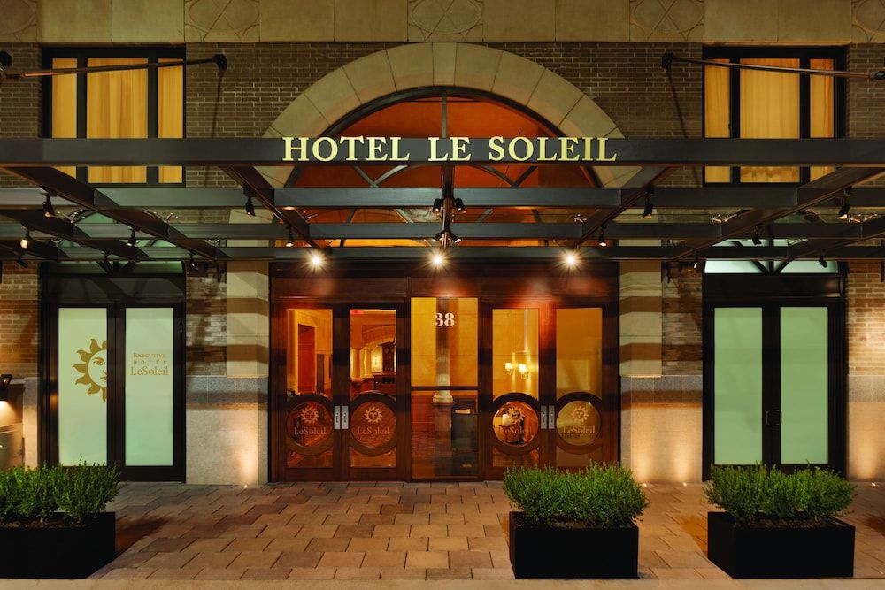undefined Executive Hotel Le Soleil New York