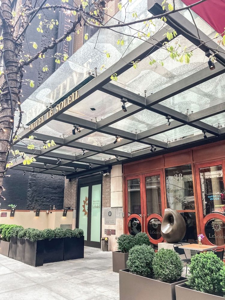 undefined Executive Hotel Le Soleil New York 3