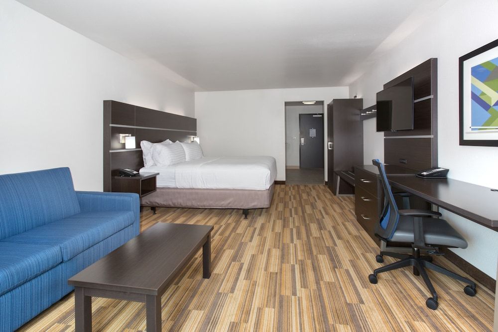 Standard Room, 1 King Bed, Accessible, Non Smoking (Communications)