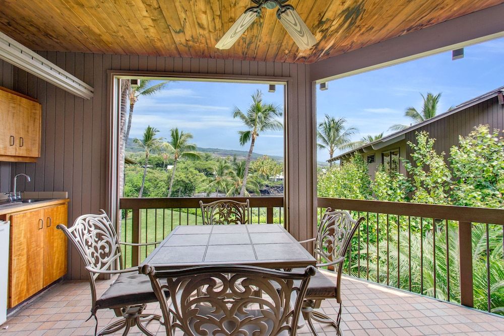 1 Bedroom Partial Ocean View