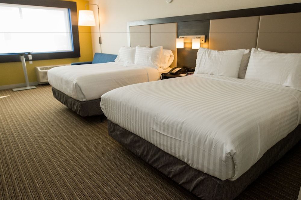 Standard Room, 2 Queen Beds, Accessible (Mobility, Accessible Tub)