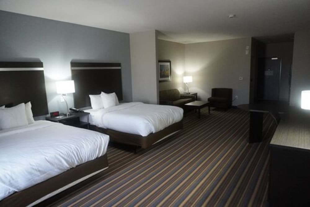 Suite, Multiple Beds, Accessible, Non Smoking (Upgrade)