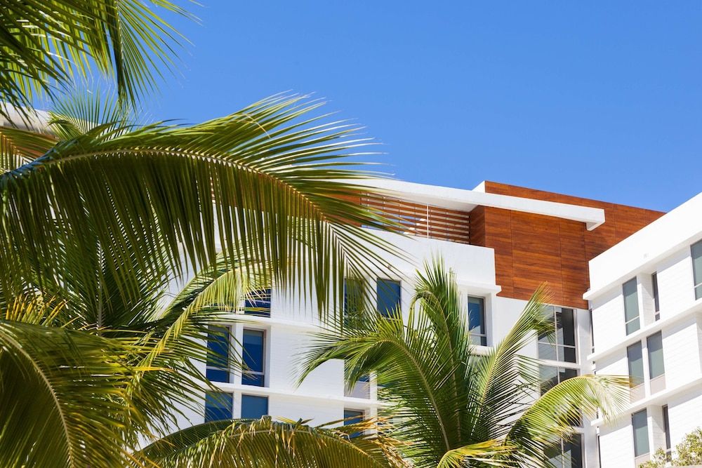 undefined The Gates Hotel South Beach 2