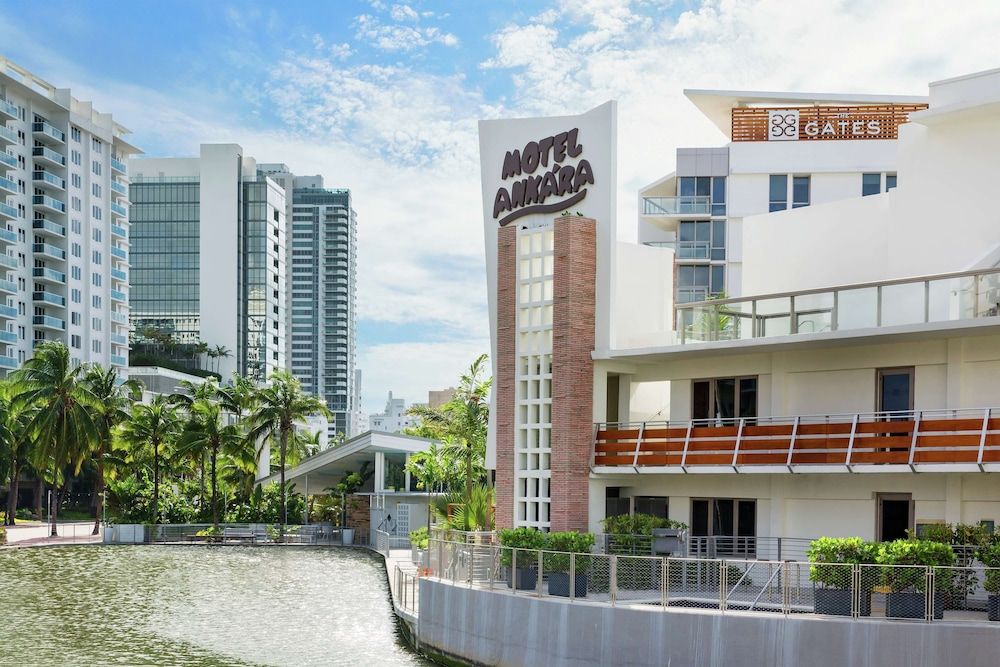 undefined The Gates Hotel South Beach 6