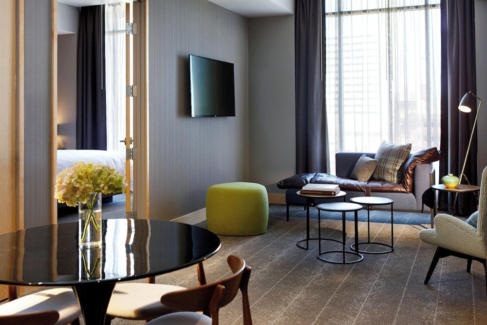 undefined Renaissance Reno Downtown Hotel & Spa 3