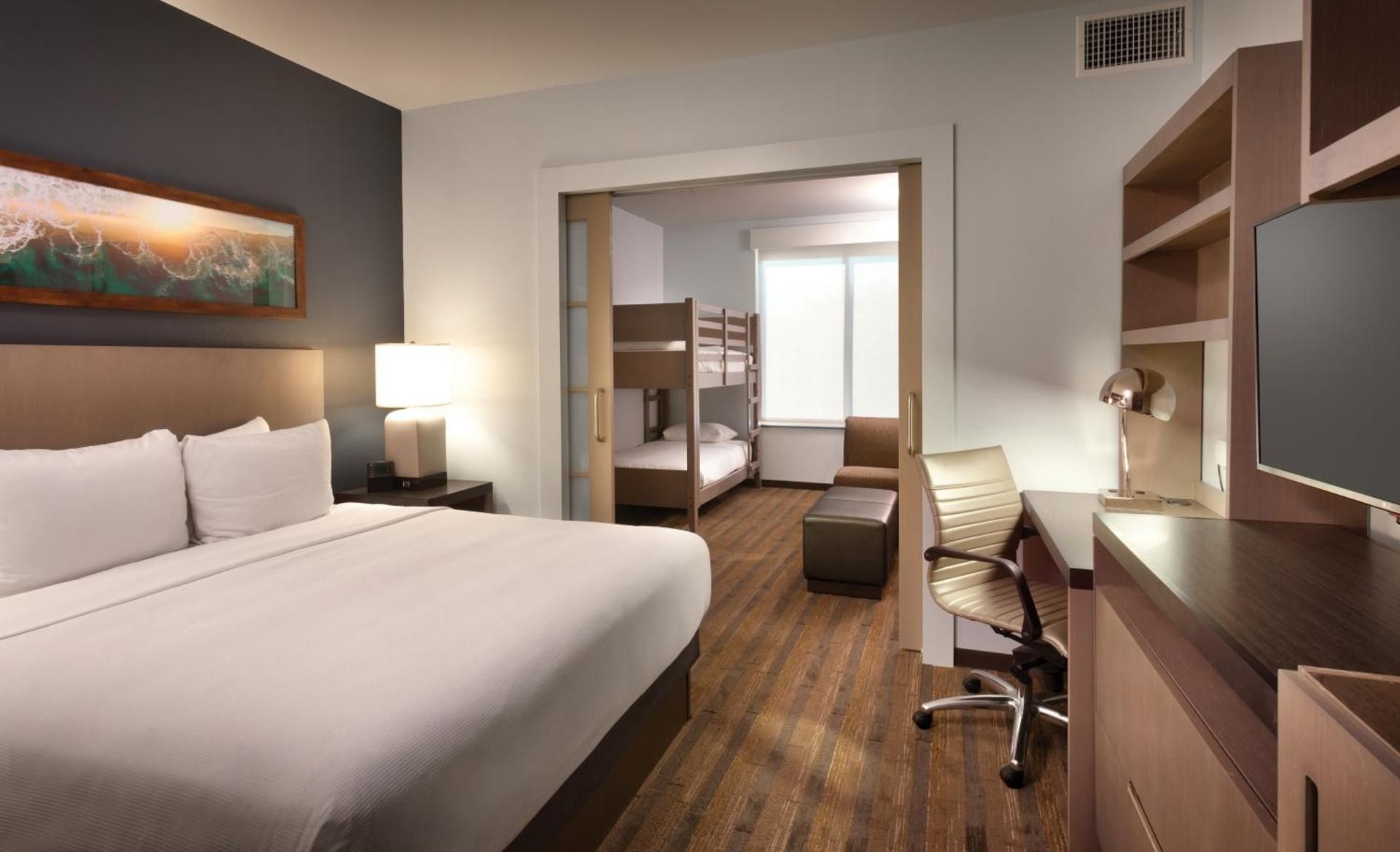 Accessible Family Suite W Bunk Beds King Bed