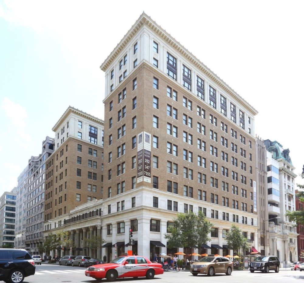 undefined Global Luxury Suites at The White House 4