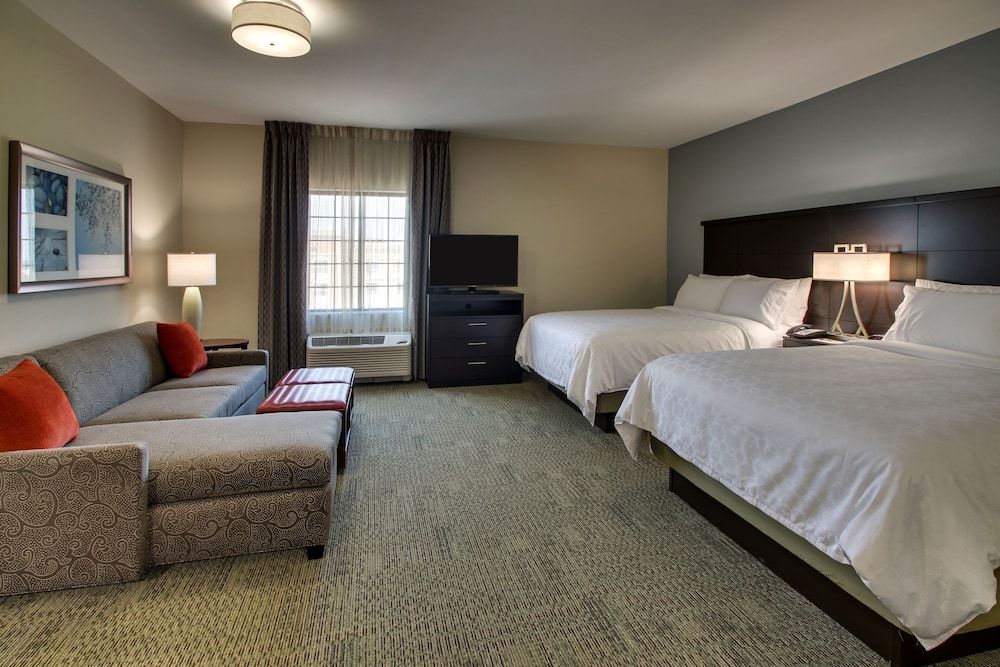 Studio Suite, 2 Queen Beds, Accessible, Kitchen (Mobility, Accessible Tub)