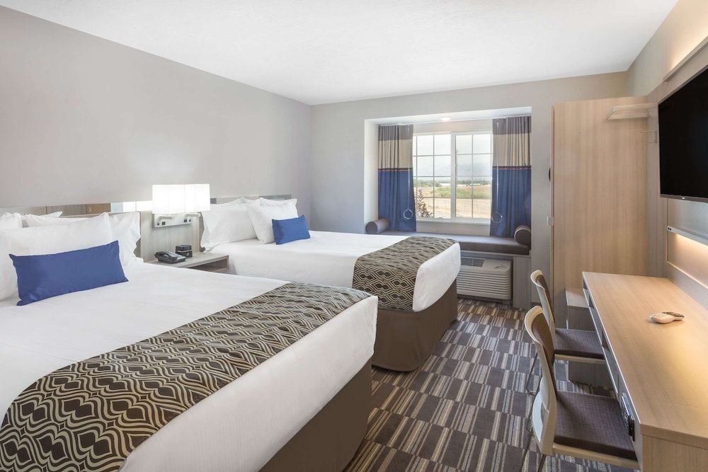 Room, 1 Queen Bed, Accessible, Non Smoking (Hearing Impaired)