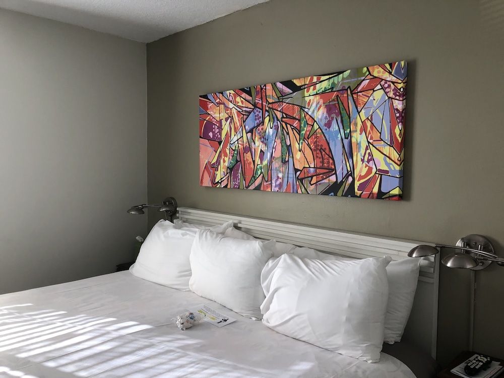 Deluxe Room, 1 King Bed, Bay View (Pet Friendly, Room 10&20)