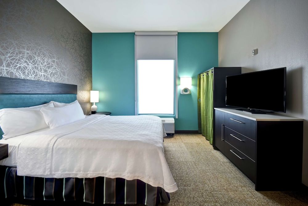 Studio, 1 King Bed, Accessible (Hearing)