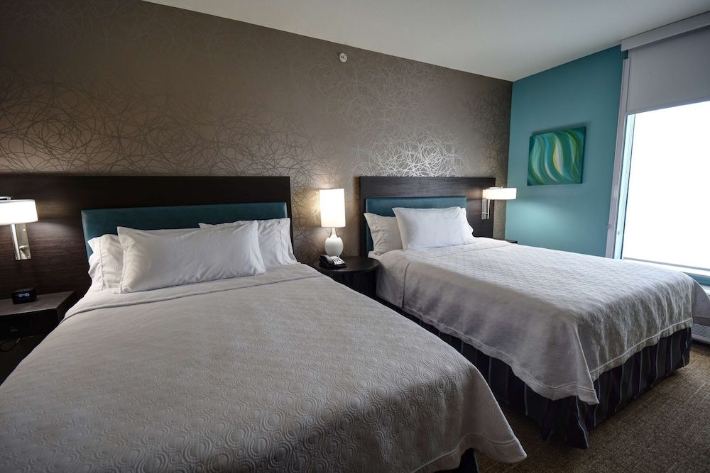 Studio, 2 Queen Beds, Accessible (Hearing)