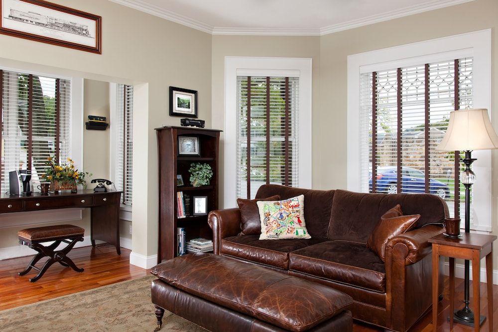 The Guest House Inn on Courthouse Square Kenneth 2