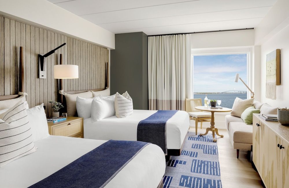 Waterview Two Queen