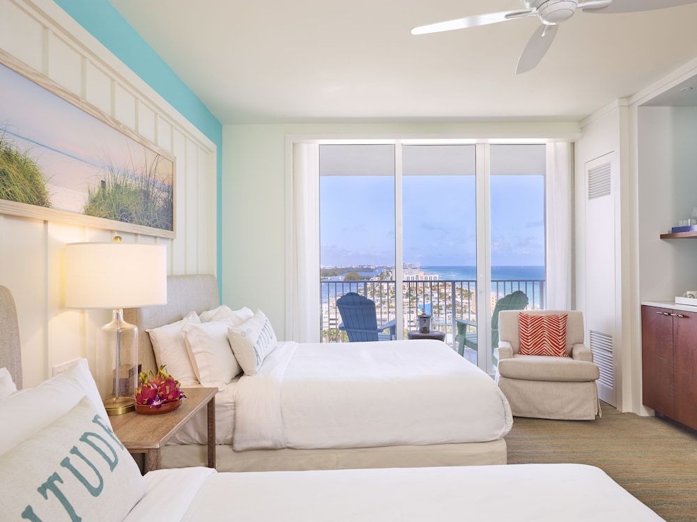 Deluxe Room, 2 Queen Beds