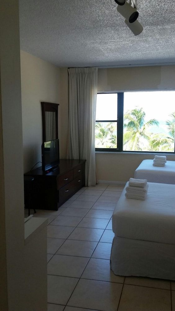 Basic Studio, Kitchen, Ocean View