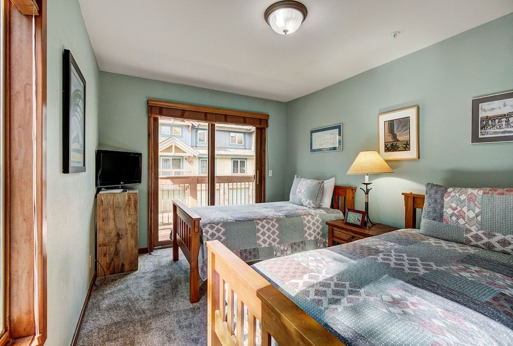 Premium Condo, 3 Bedrooms