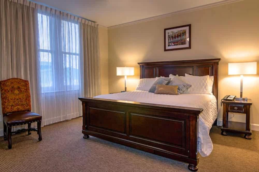 ADA Single King Room