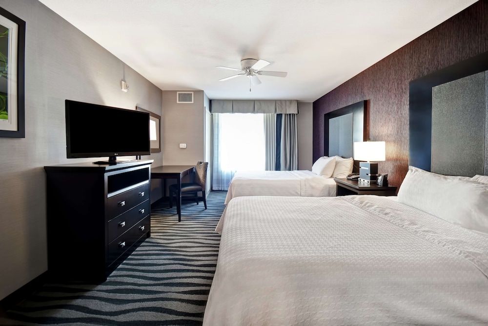 Suite, 2 Queen Beds, Accessible, Non Smoking