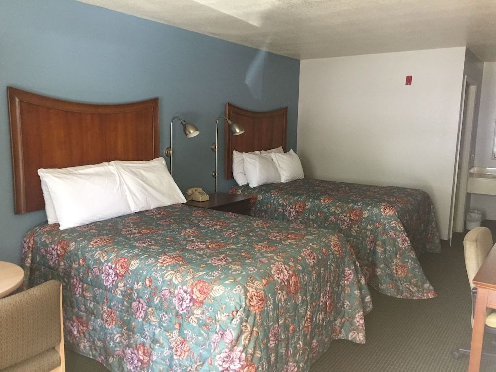 Standard Room, 2 Double Beds, Smoking