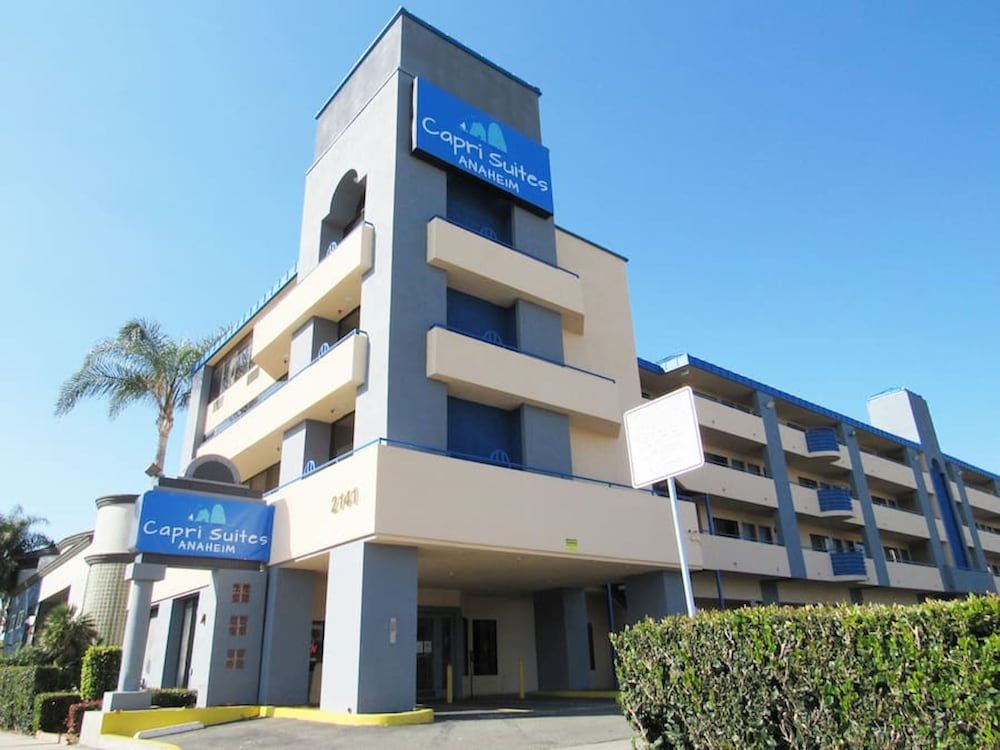 undefined Capri Suites Anaheim 7