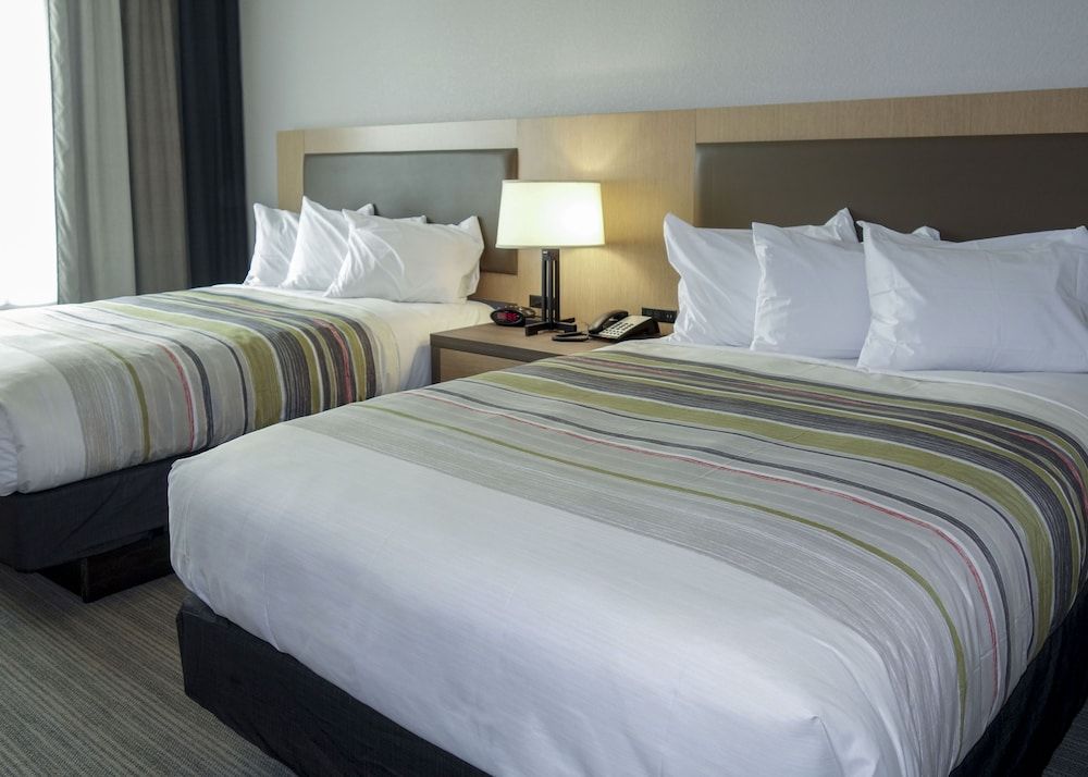Room, 2 Queen Beds, Accessible, Non Smoking